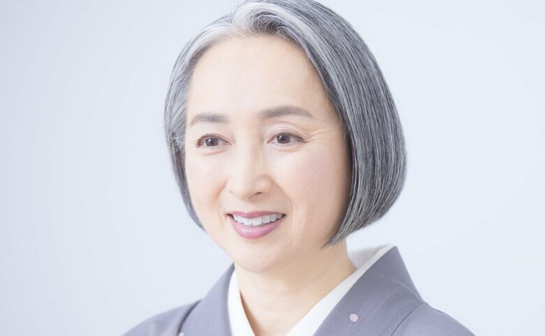 着物姿の近藤サトさん