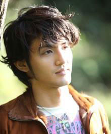 俳優として活動していた頃の高田みづえさんの息子・勝信さん