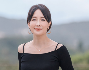 内田恭子画像