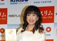イベントで笑顔を見せる大場久美子さん